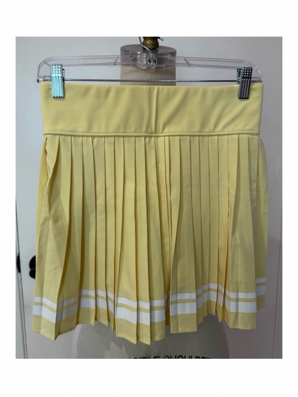 Naked Wardrobe PU Hot Shots